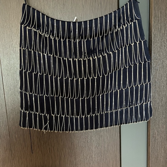 FLAPPER STYLE BEADED CHAIN SKIRT - Picture 2 of 6